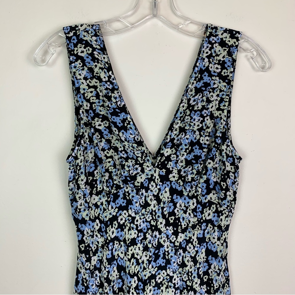 Rails Audrina Crepe Midi Dress in Midnight Meadow Floral - Picture 5 of 14